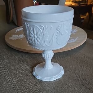 Elegant White Pedestal Bowl